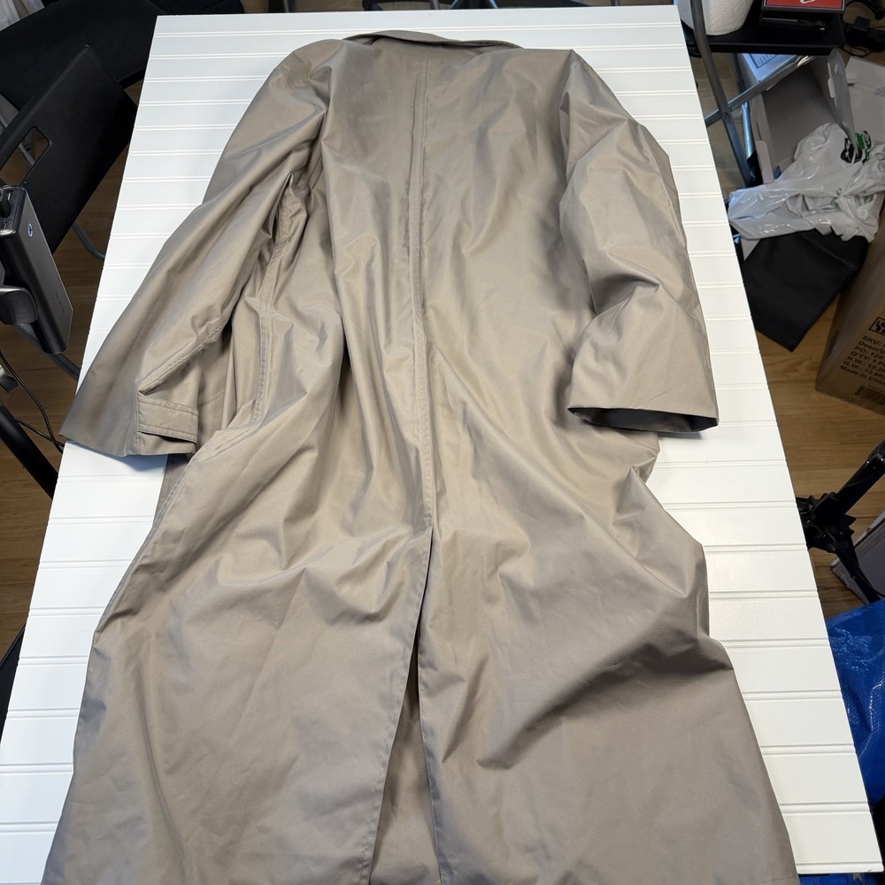 TravelSmith Trench Coat Men's‎ Medium Tan Vintage EUC - Picture 7 of 7